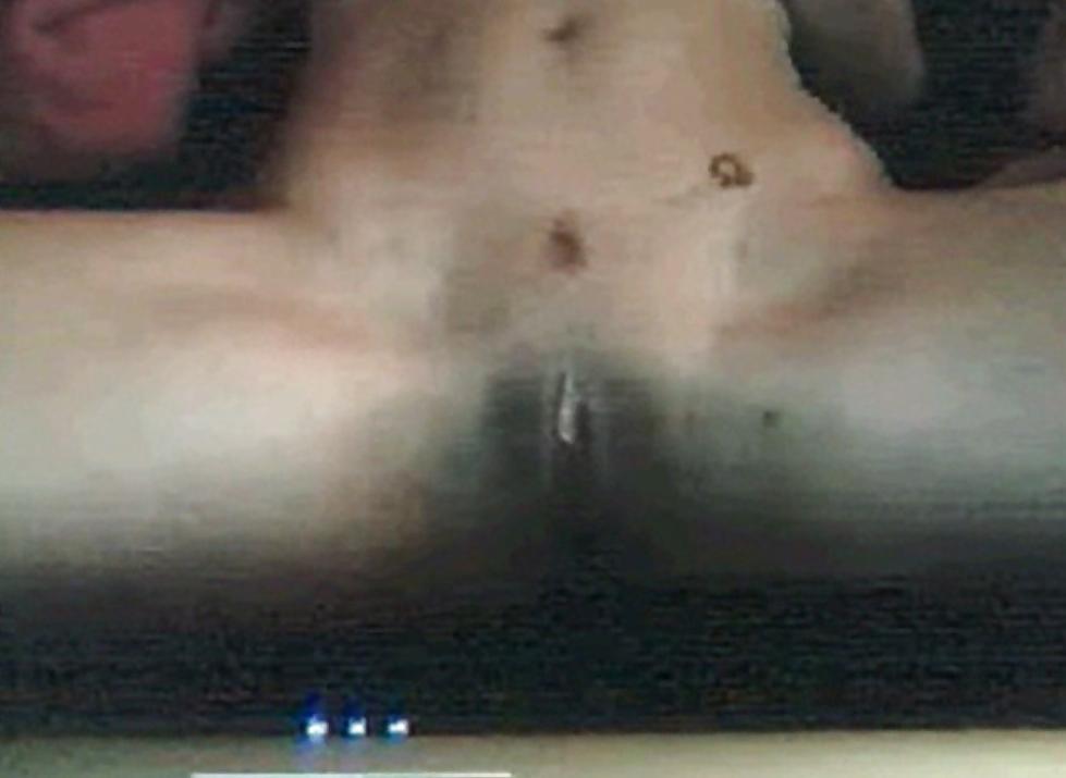 25P French horny brunette bitch on MSN - by GranDBastard 