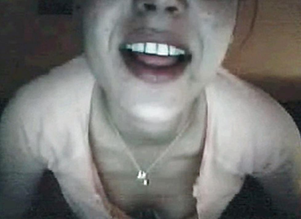 25P French horny brunette bitch on MSN - by GranDBastard 