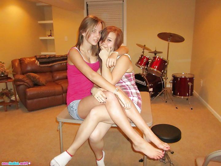 25P Feet and Soles