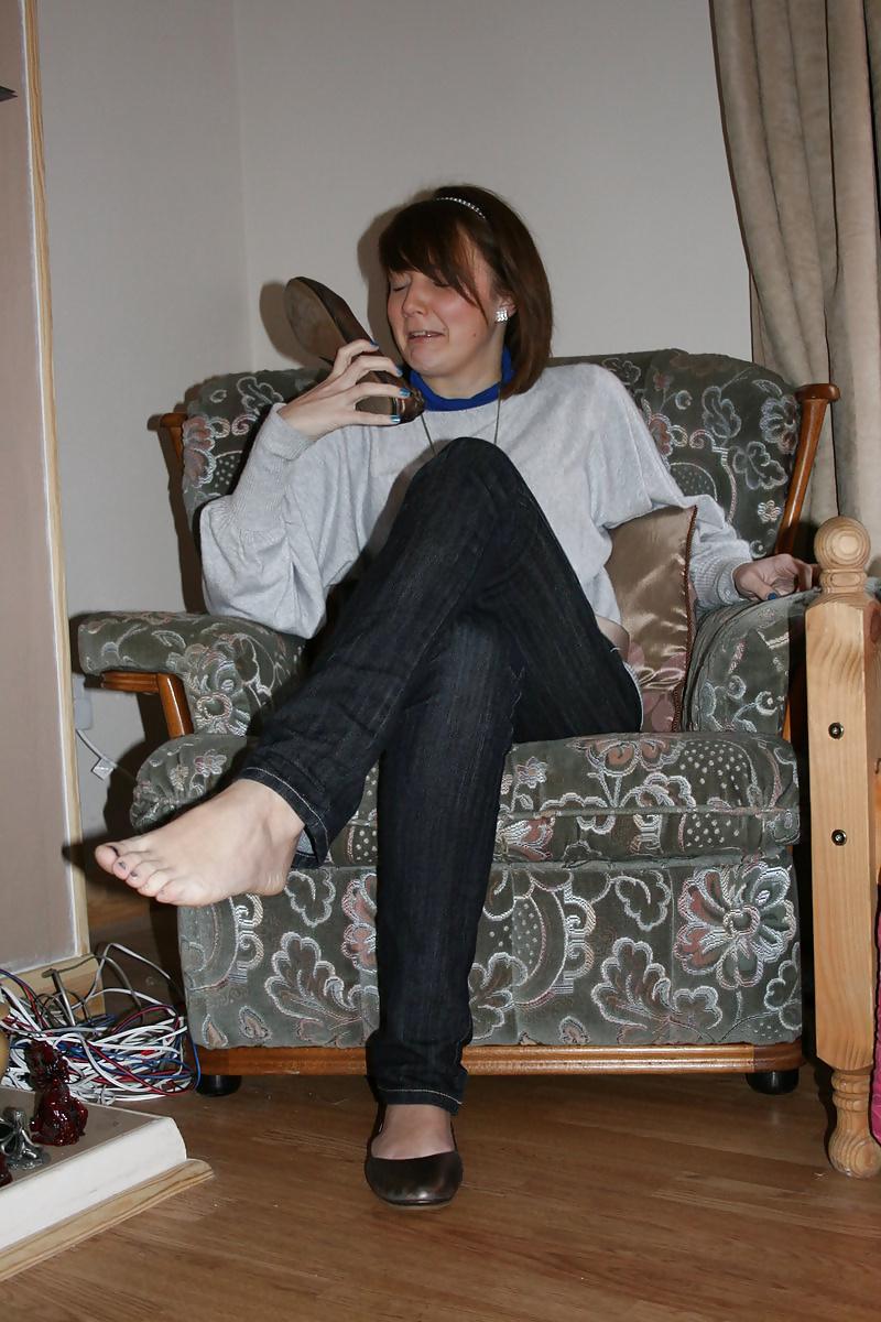 25P Feet & Soles - Stinky
