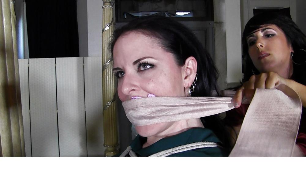 18P Caroline Pierce-Goddess Of Bondage