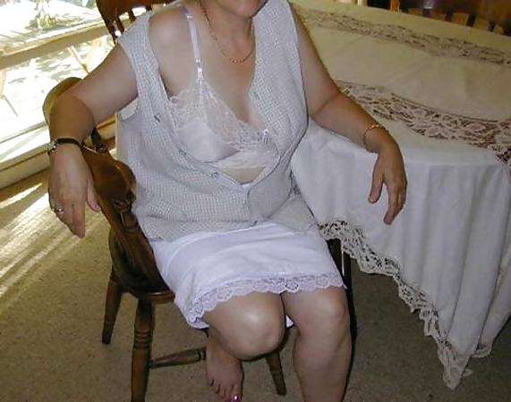 25P Old grannies and matures chubby fucking and more