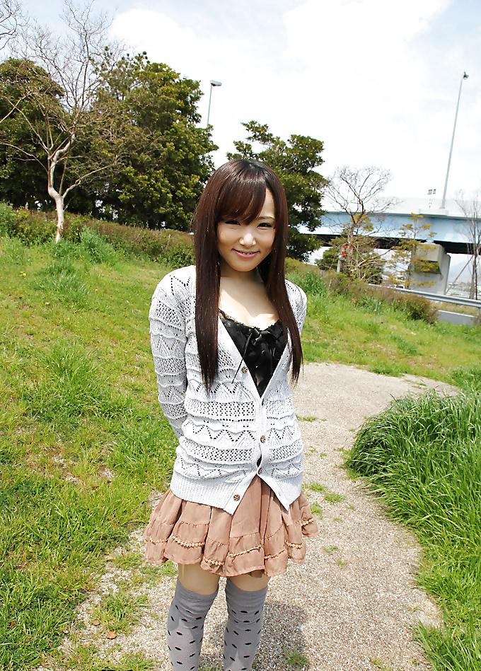 25P Japanese girl fucked in public