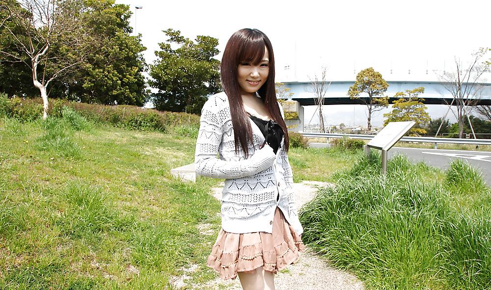 25P Japanese girl fucked in public