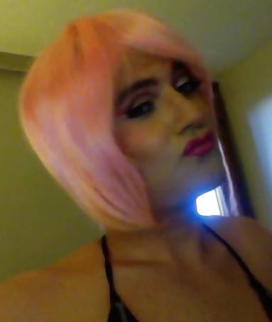 25P Me in Drag Queen makeup, and loving it :)