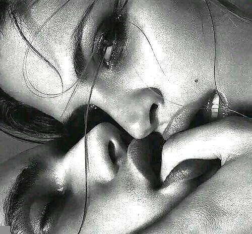 25P Lesbian art pics XXIV