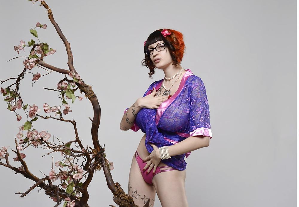 18P Ariane: Fake Tit Goddess!