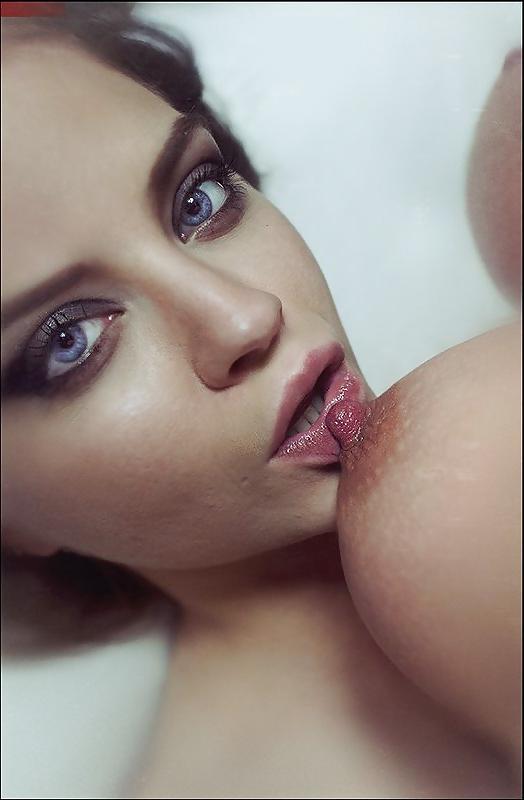 25P Fine Art Nudes
