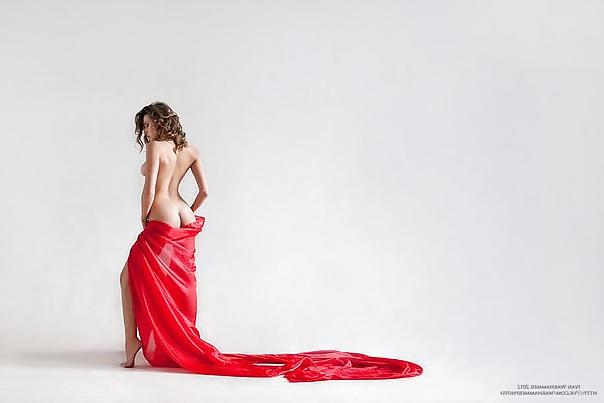 25P Fine Art Nudes