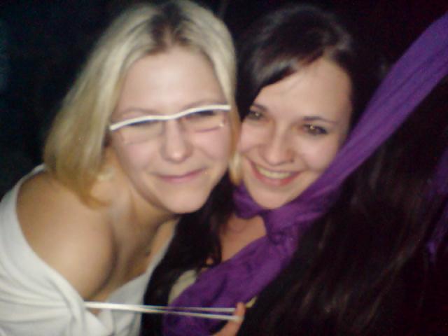 25P AMATEUR BITCH, PARTY PICS  WITH BOYFRIEND AND MY GIRLS