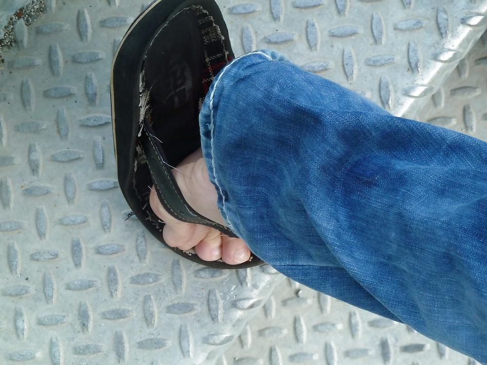 13P Sexy Feet And Toes