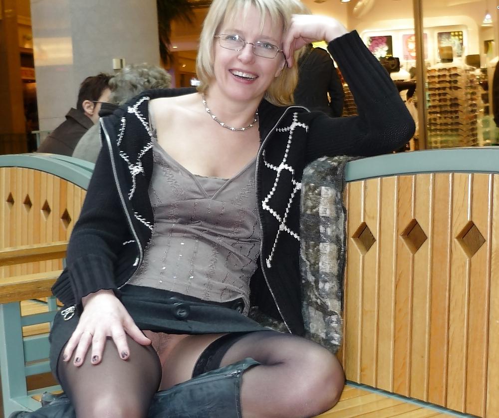16P Nudes in public No. 10 - N. C. 