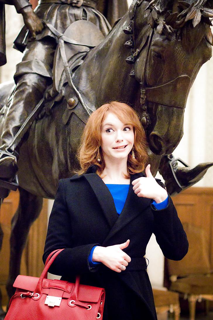 25P Christina hendricks sexy goddess 2