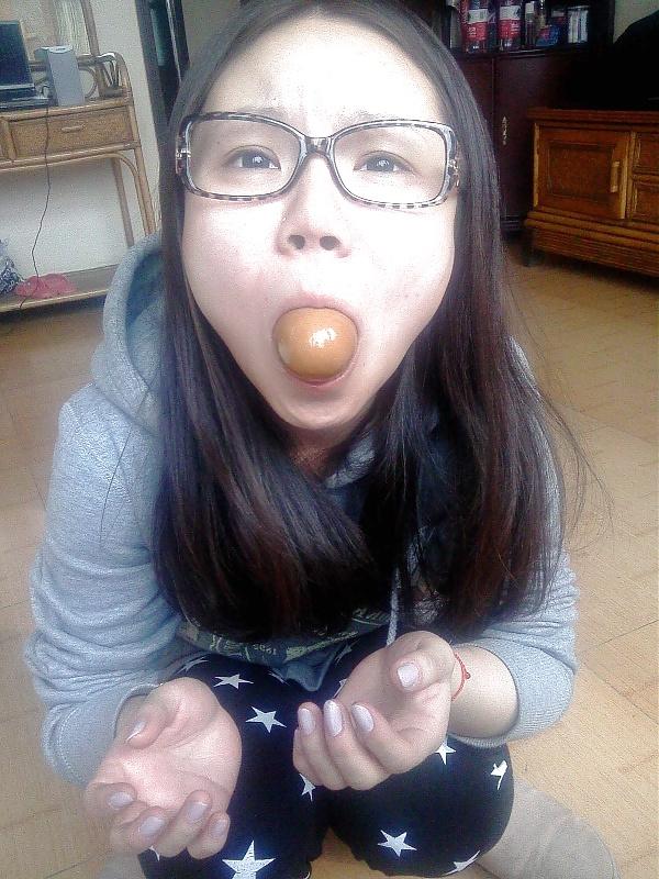 13P Chinese girl