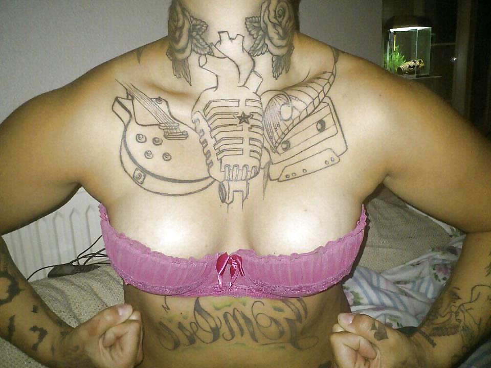 21P Artful Art Of Body Art: Ink #21