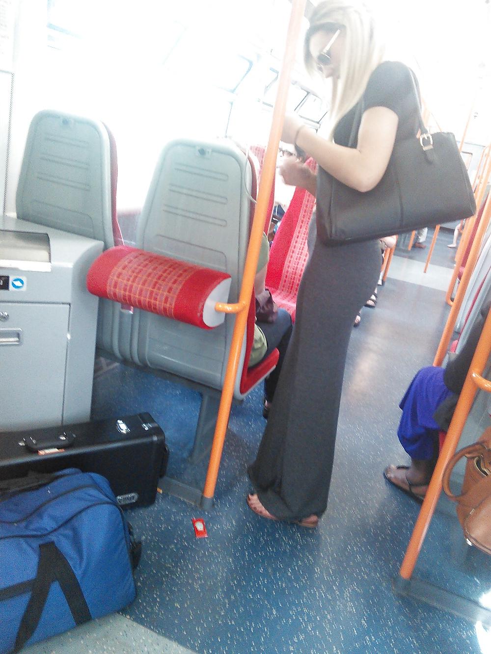 15P Londonperv's Candids 2014 - June vol 6 (Train Perving)