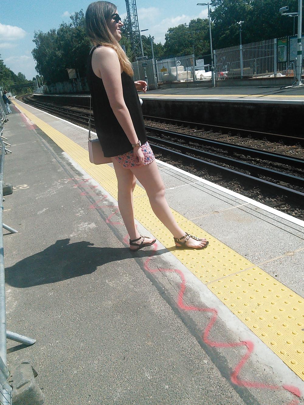 15P Londonperv's Candids 2014 - June vol 6 (Train Perving)