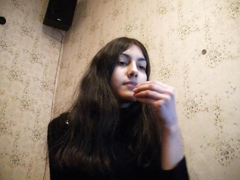 14P Cute girl, small breasts and nice furry pussy