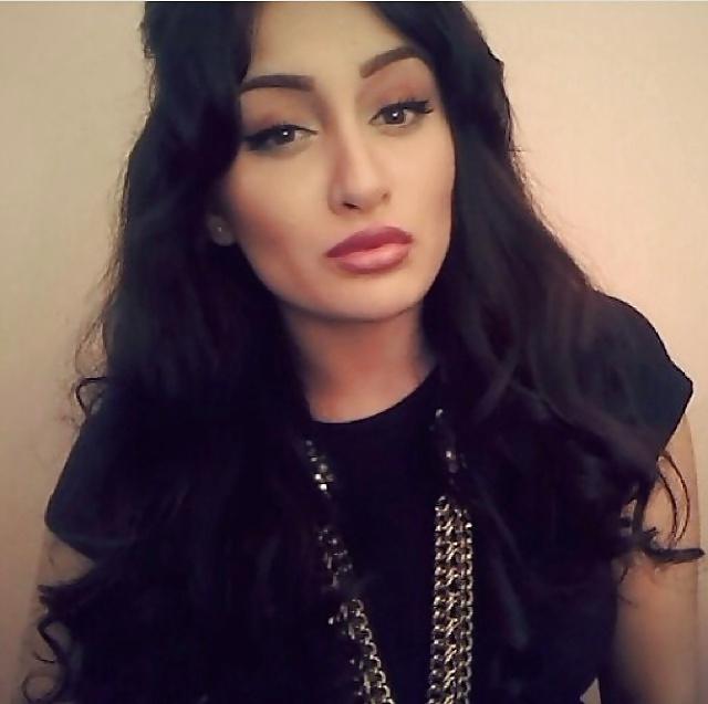 16P Sexy uk british - Indian paki slut for comments