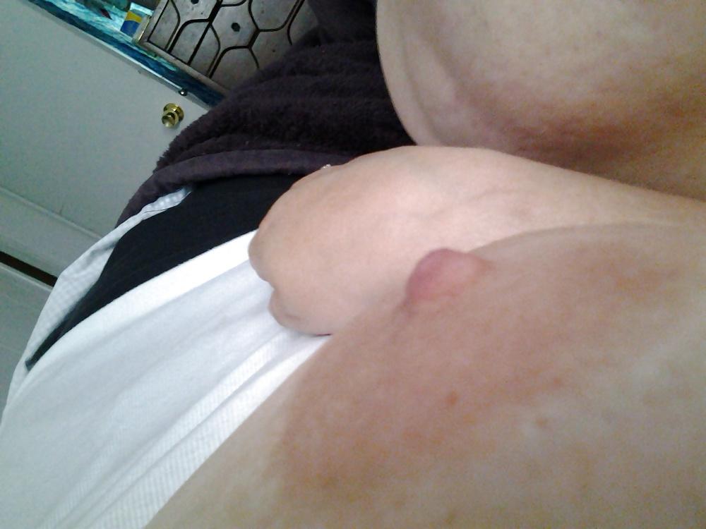 7P Nipple play