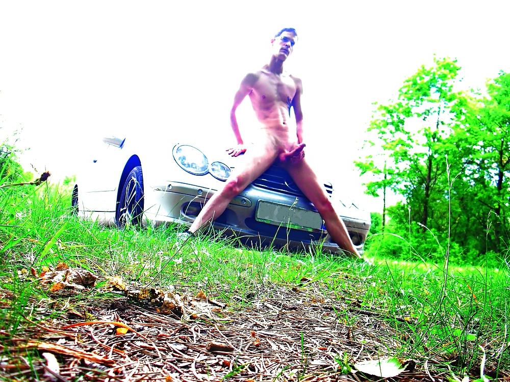 12P REAL TEEN Posing in Public