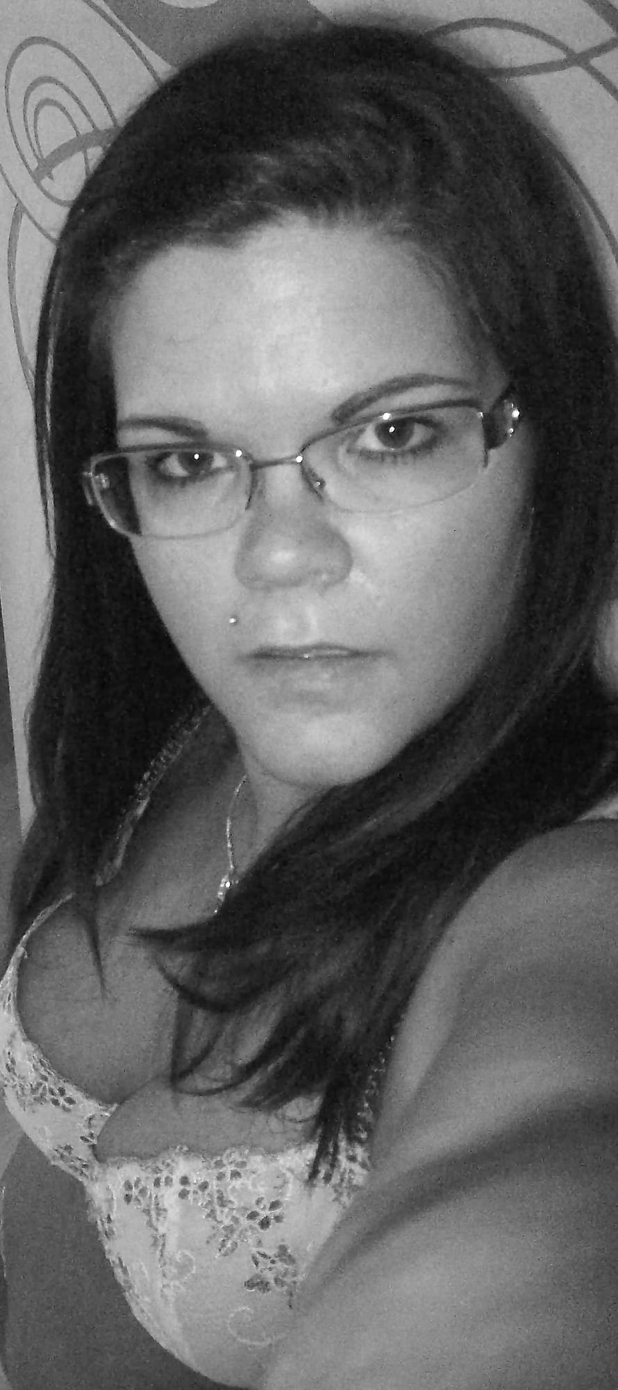 11P How would you fuck that facebook bitch?