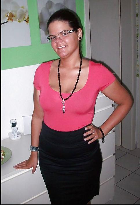 11P How would you fuck that facebook bitch?