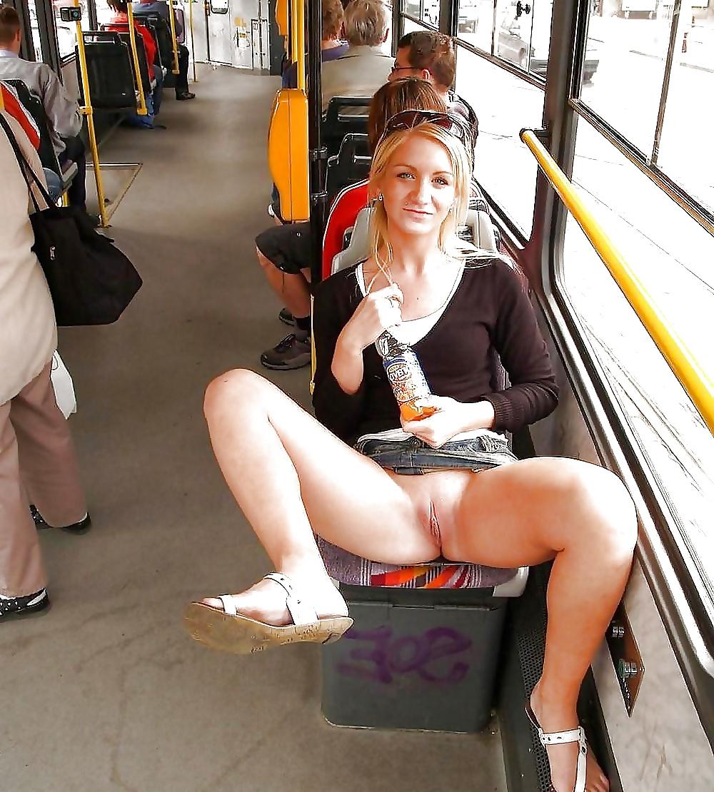 18P Wide and Open in Public -206-