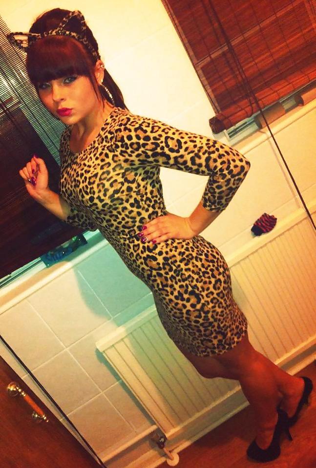6P Chunky Teen Slut From London