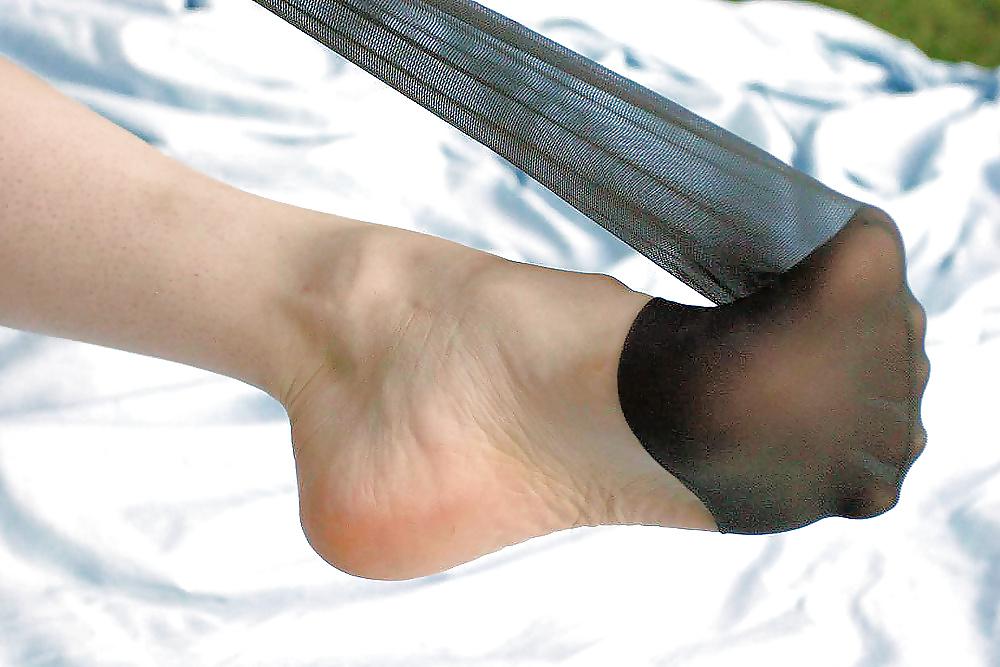 25P Nylon feet 54