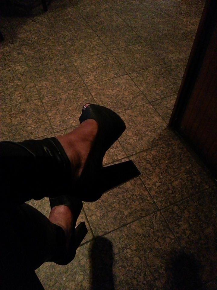 23P Sexy toes