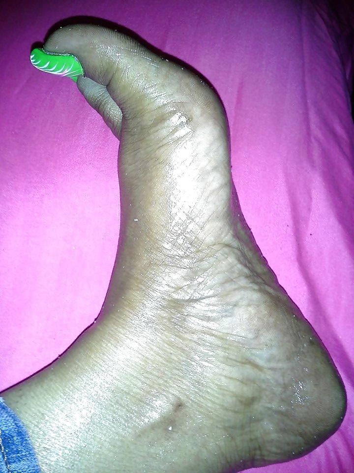23P Sexy toes