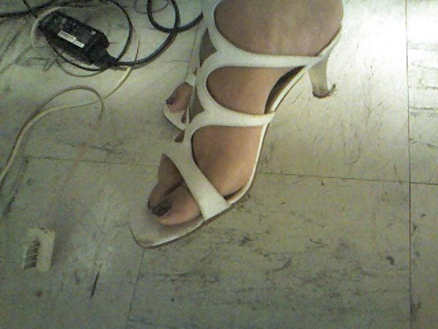 19P French Mature Evelyne's Feet