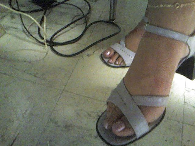 19P French Mature Evelyne's Feet