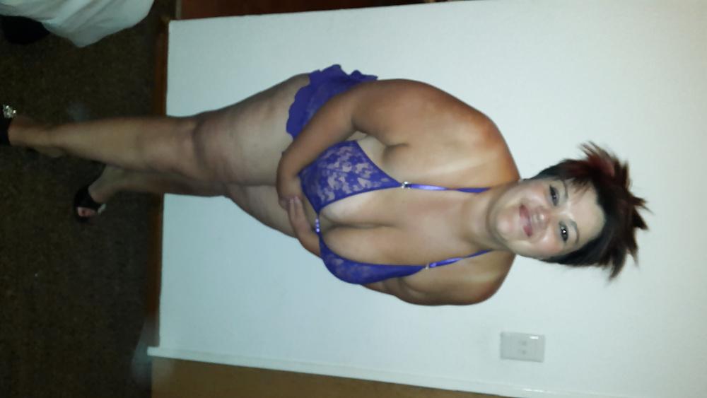 25P Bbw wife in lingerie and heels for bbc