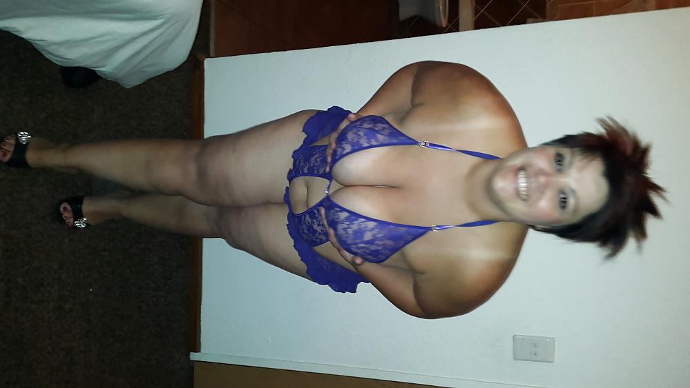 25P Bbw wife in lingerie and heels for bbc