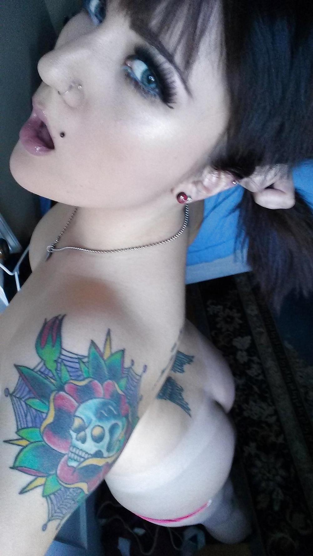 22P Punk tatted hottie