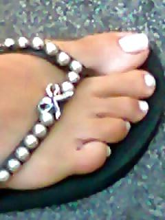 25P GREEK FEET