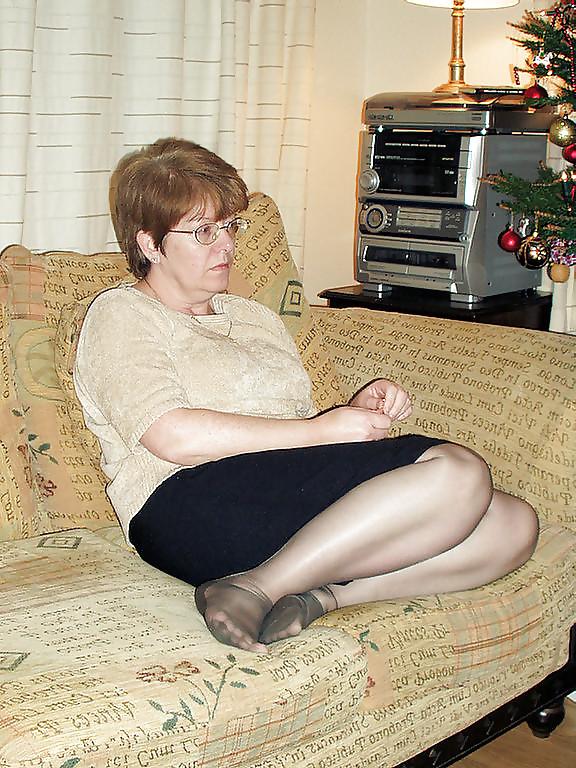 10P Hot Ladies In Glasses 1