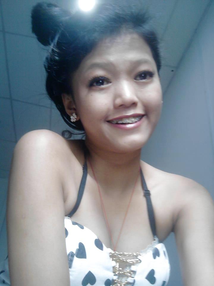 15P Hanie Malay tasty nipples and cute pussy  (ORIGINAL)