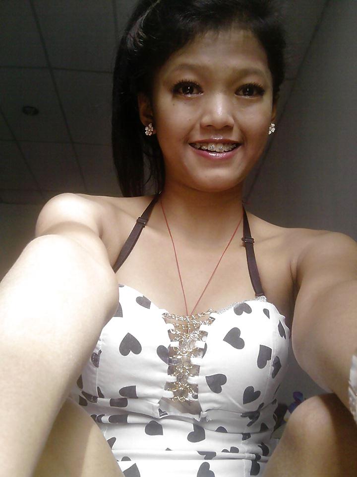 15P Hanie Malay tasty nipples and cute pussy  (ORIGINAL)