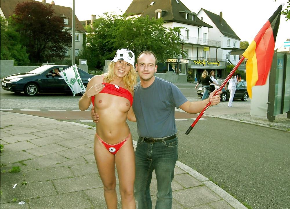 18P Yvonne flashing in Public for Germany