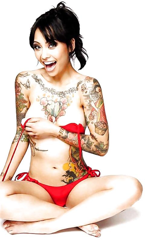 25P Artful Art Of Body Art: Ink #7
