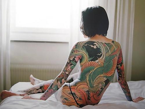 25P Artful Art Of Body Art: Ink #22