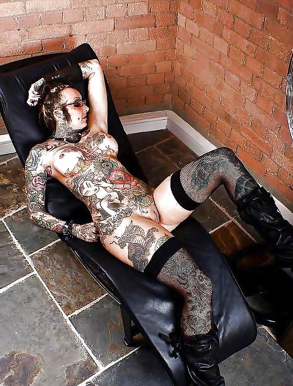 25P Artful Art Of Body Art: Ink #22