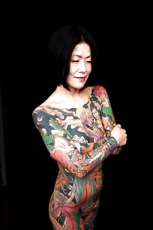 25P Artful Art Of Body Art: Ink #22