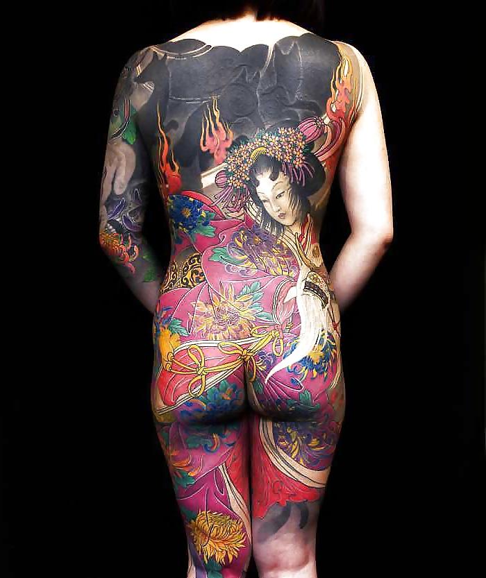 25P Artful Art Of Body Art: Ink #22
