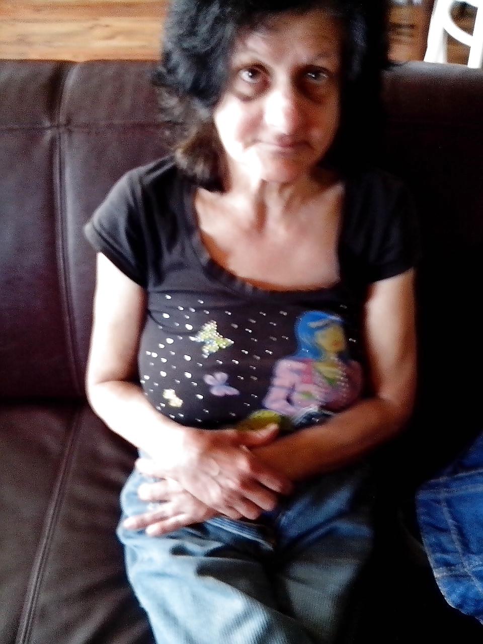 8P Maria do Carmo 60 yo accepted few money to do only that