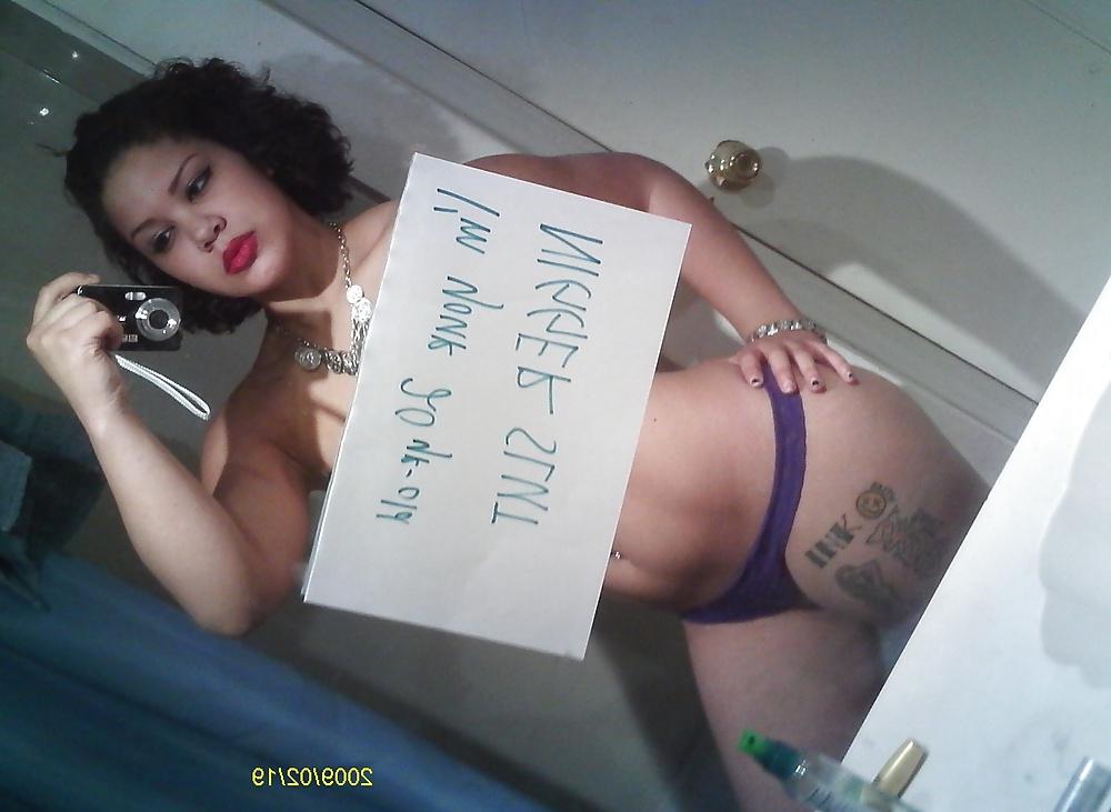 5P Black bitch selfshot