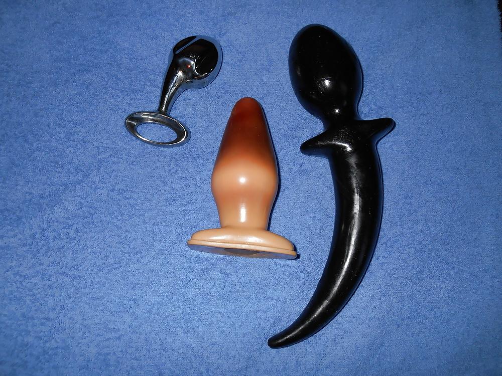 8P My toys for Madame Nessa